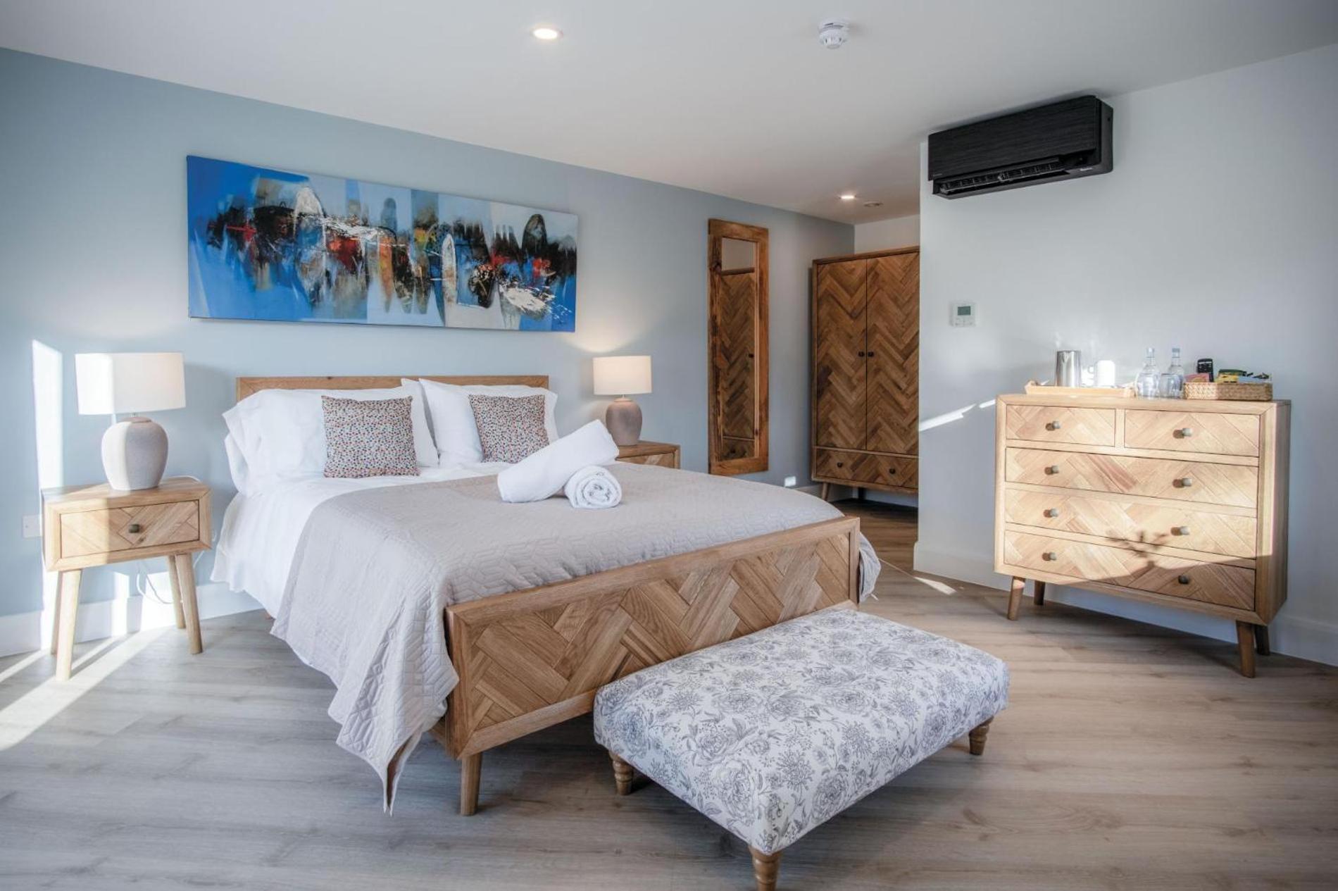 Suite 9 - Sleeping Giant Hotel - Pen Y Cae Inn 布雷肯 外观 照片